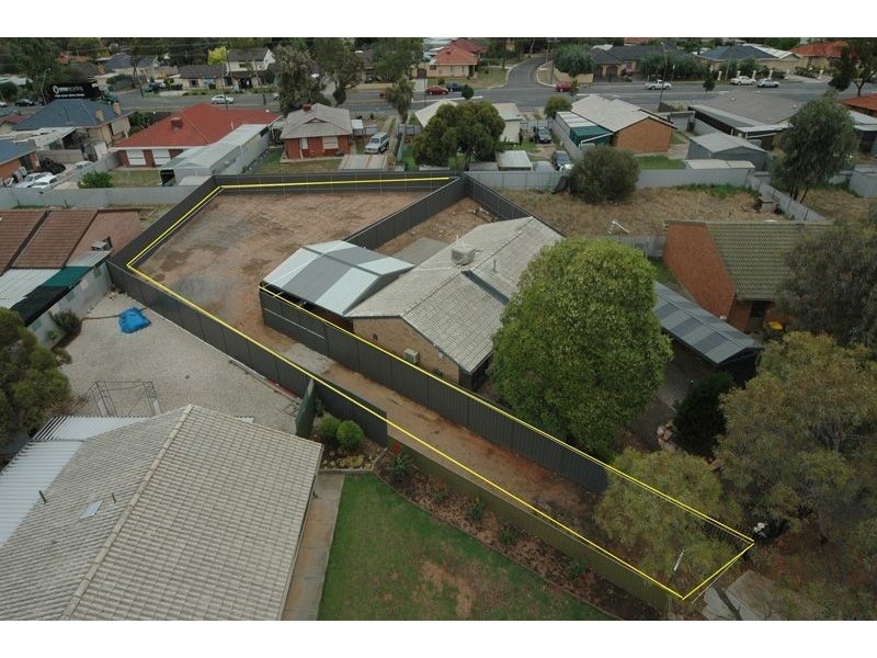 16a Lerida Crescent, Salisbury Downs SA 5108