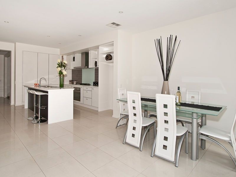 32/28a Davis Road, Glynde SA 5070