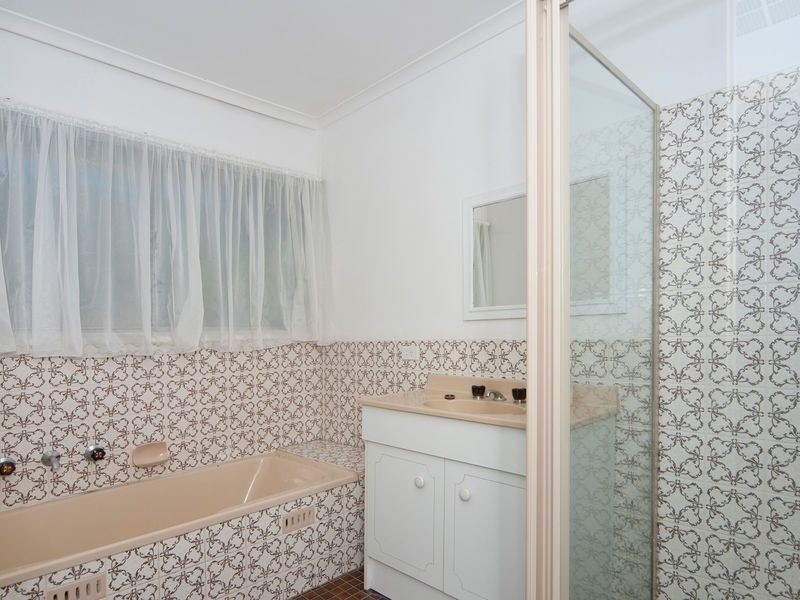 3 Reisling Road, Wynn Vale SA 5127