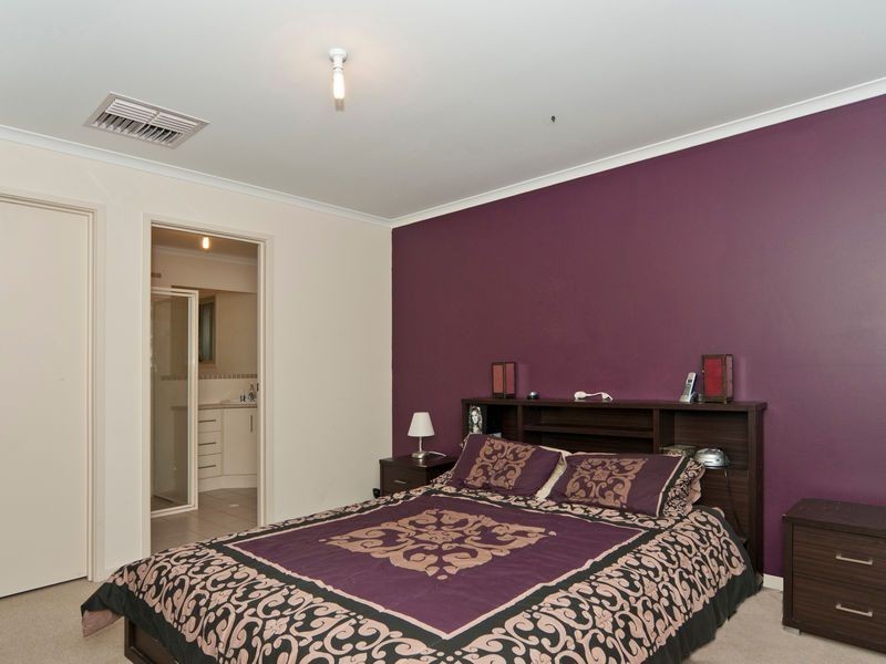 11 Tatura Road, Munno Para West SA 5115