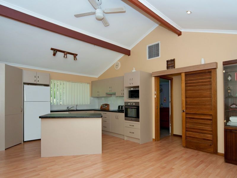 15 Hoylake Crescent, Fairview Park SA 5126