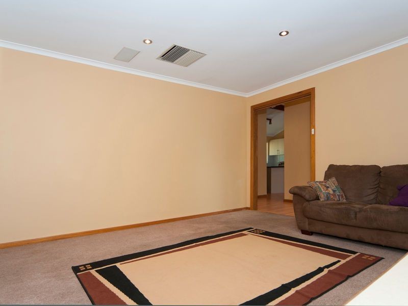 15 Hoylake Crescent, Fairview Park SA 5126