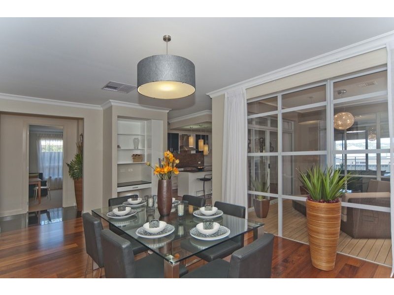 84 Highfield Drive, Craigburn Farm SA 5051