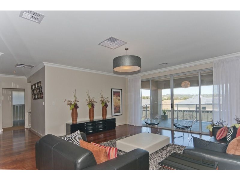 84 Highfield Drive, Craigburn Farm SA 5051