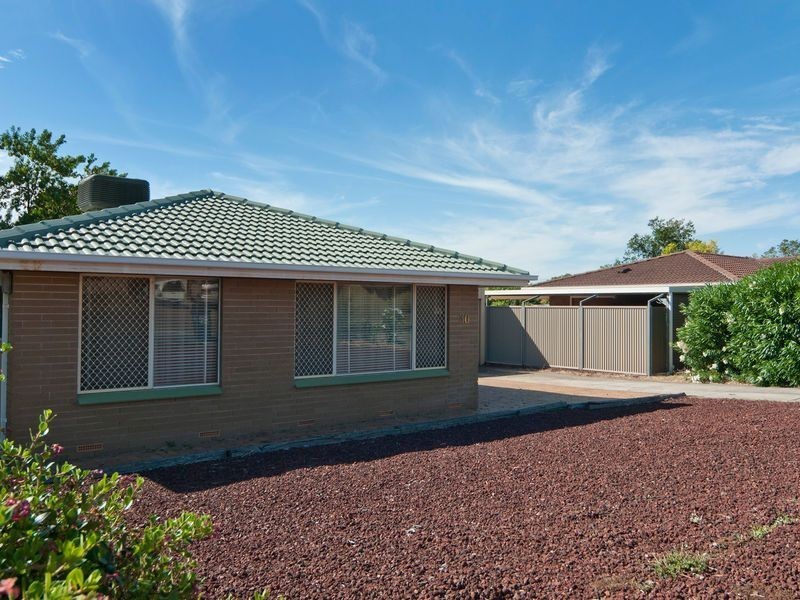30 Telford Crescent, Modbury Heights SA 5092