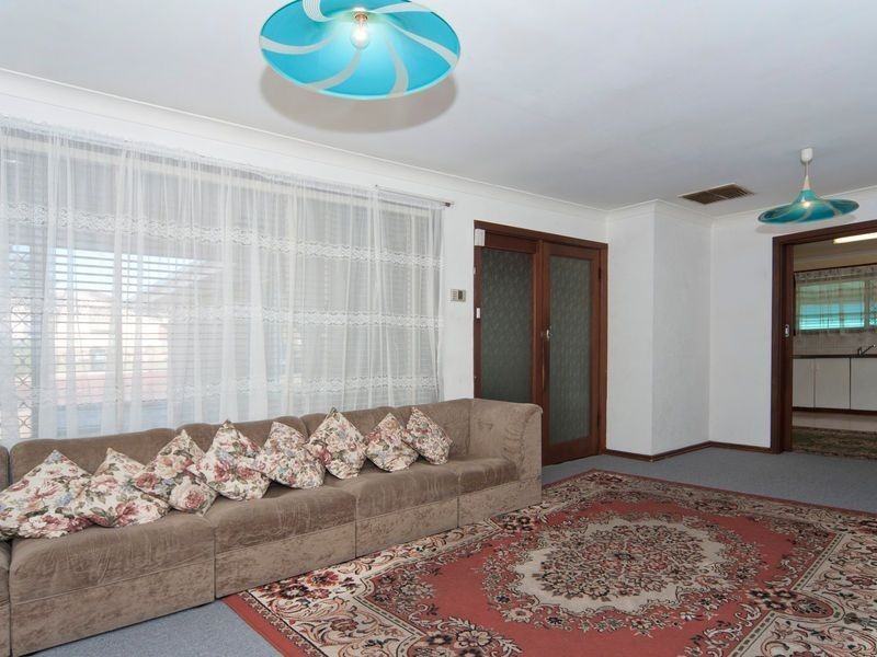 30 Telford Crescent, Modbury Heights SA 5092
