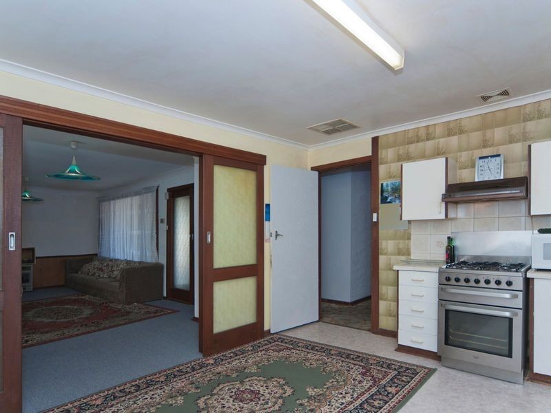 30 Telford Crescent, Modbury Heights SA 5092