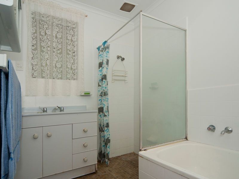 30 Telford Crescent, Modbury Heights SA 5092