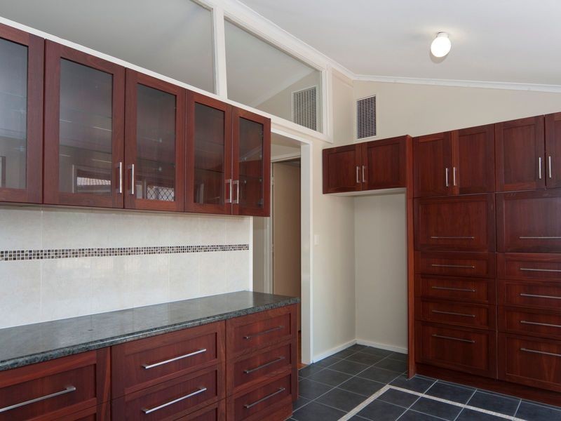 2 Wirilda Avenue, Surrey Downs SA 5126