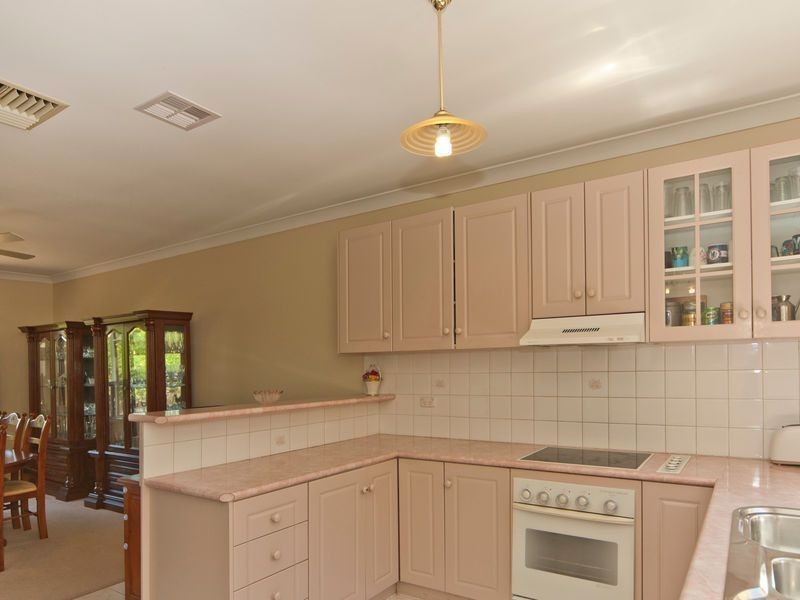 10 Howell Place, Wynn Vale SA 5127