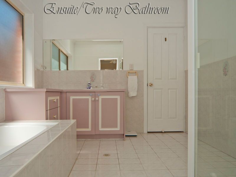 10 Howell Place, Wynn Vale SA 5127