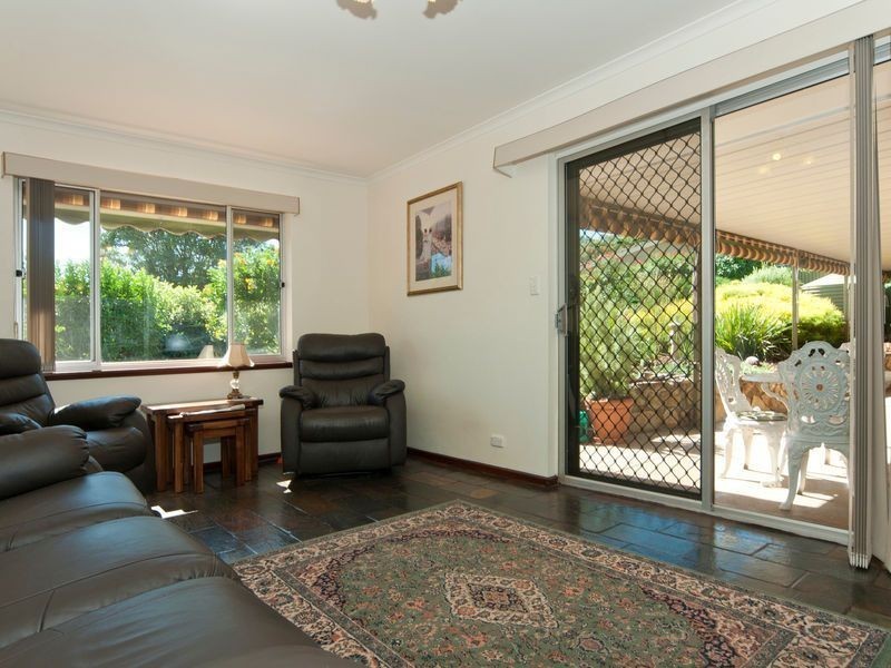 20 Carole Crescent, Modbury SA 5092