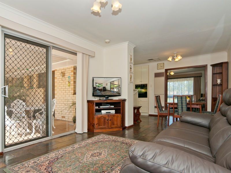 20 Carole Crescent, Modbury SA 5092