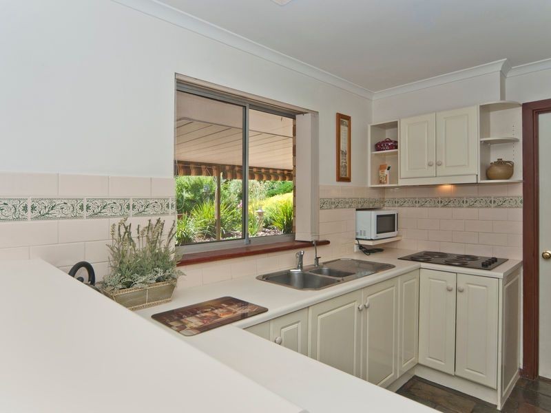 20 Carole Crescent, Modbury SA 5092