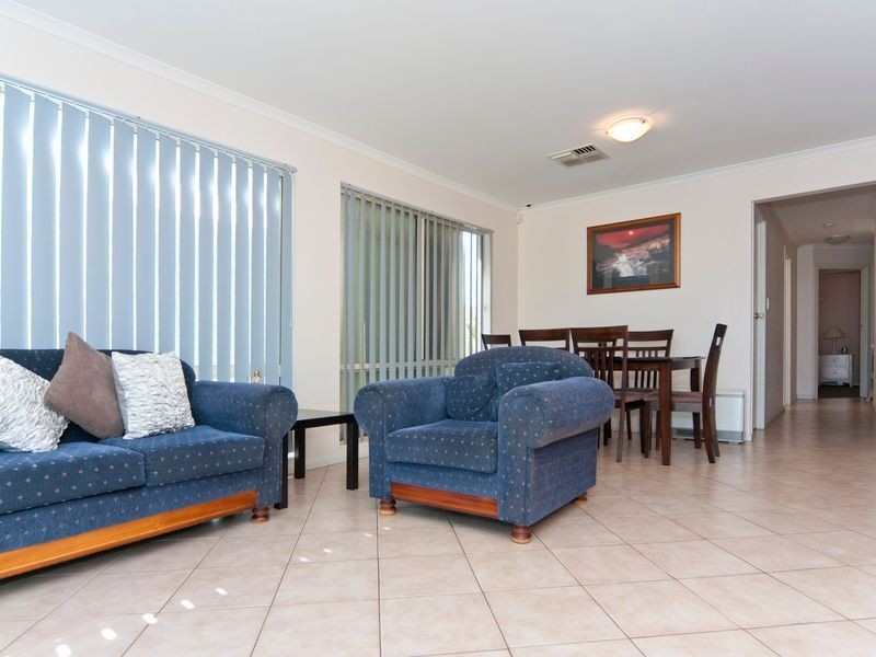 7 Lancelot Grove, Burton SA 5110