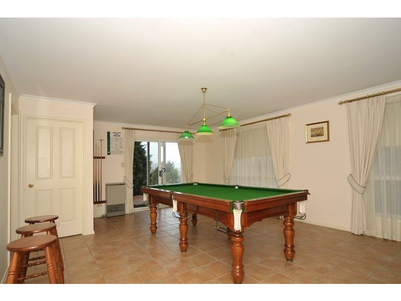 2 Heddle Court, Greenwith SA 5125