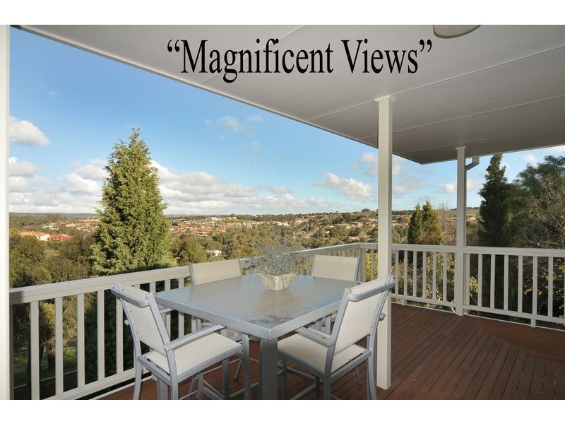 2 Heddle Court, Greenwith SA 5125