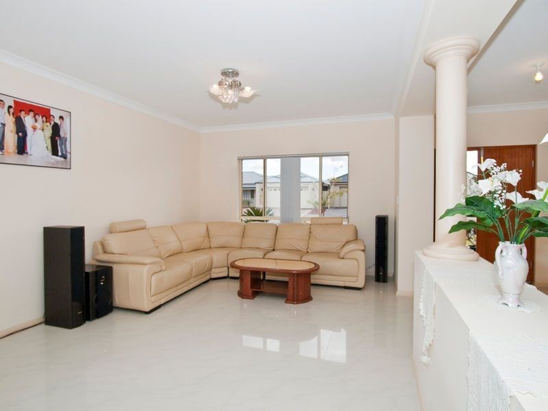 20 Waterside Drive, Burton SA 5110