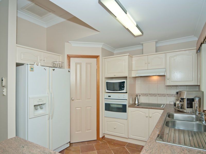 13 Brooklyn Chase, Greenwith SA 5125