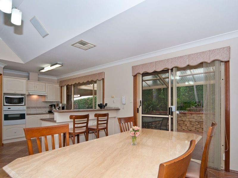 13 Brooklyn Chase, Greenwith SA 5125