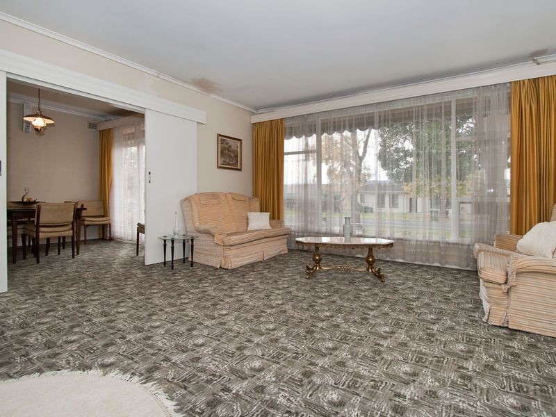 7 Pantowora Drive, Hope Valley SA 5090