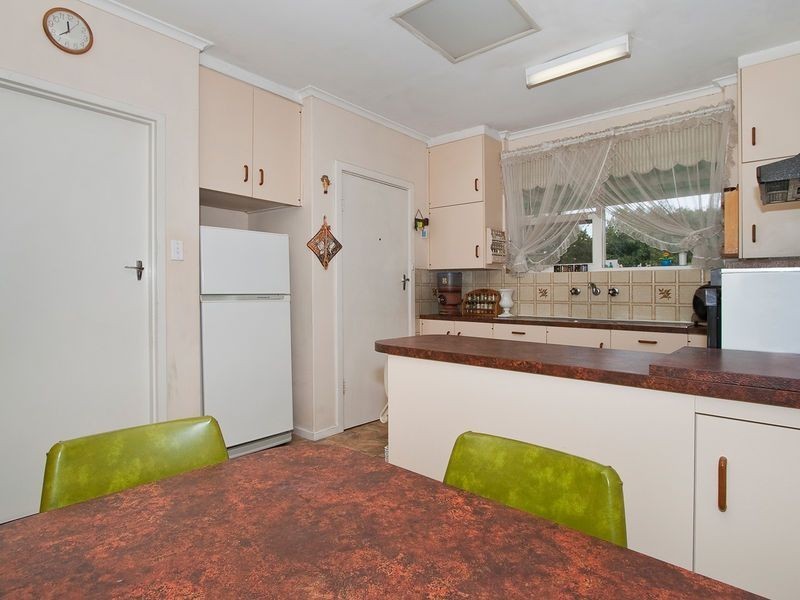 7 Pantowora Drive, Hope Valley SA 5090