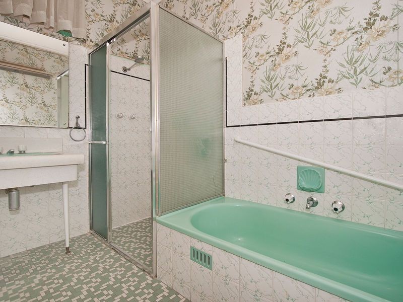 7 Pantowora Drive, Hope Valley SA 5090