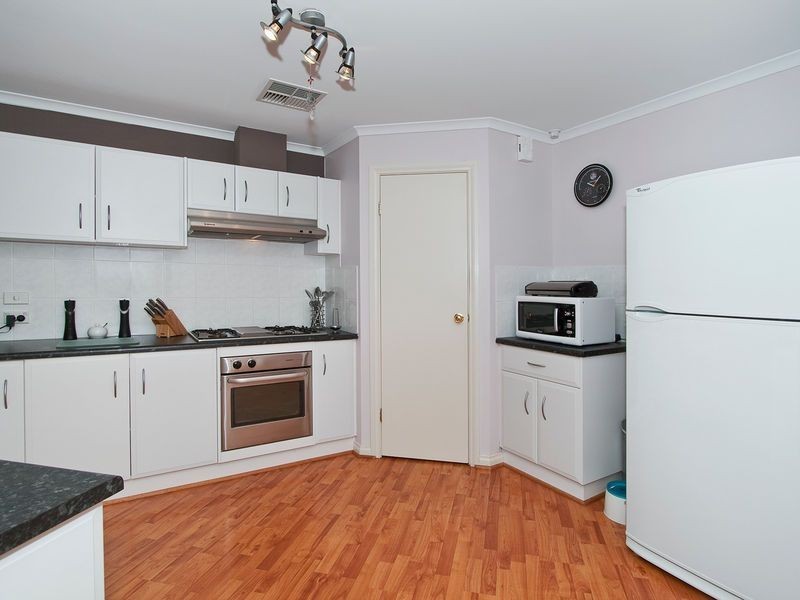 21 Chapel Hill Road, Greenwith SA 5125