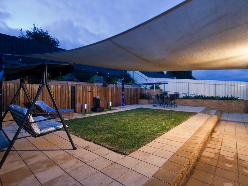 21 Chapel Hill Road, Greenwith SA 5125