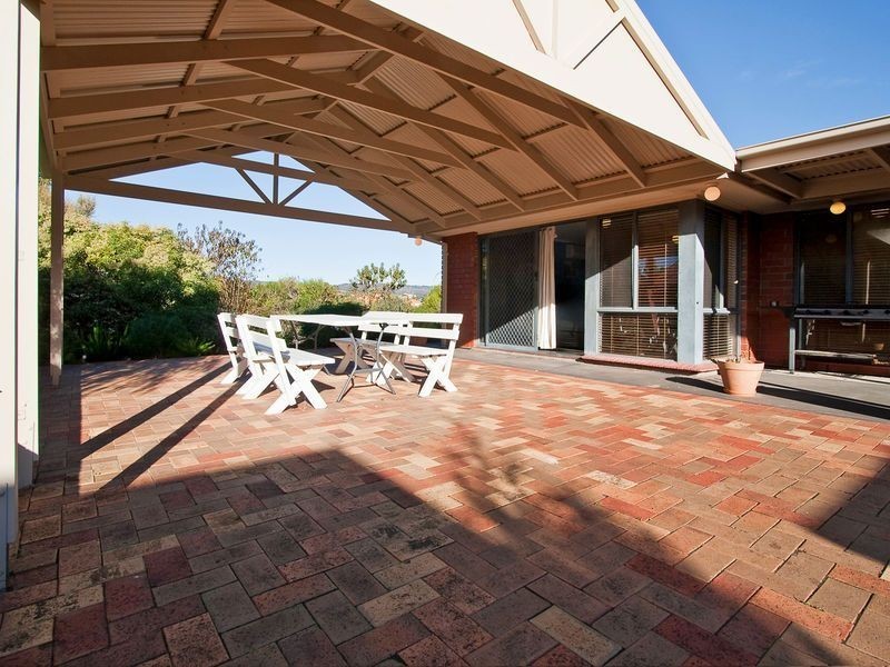 16 Donovan Street, Greenwith SA 5125