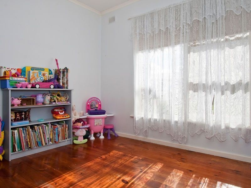 9 Clyde Street, Modbury SA 5092