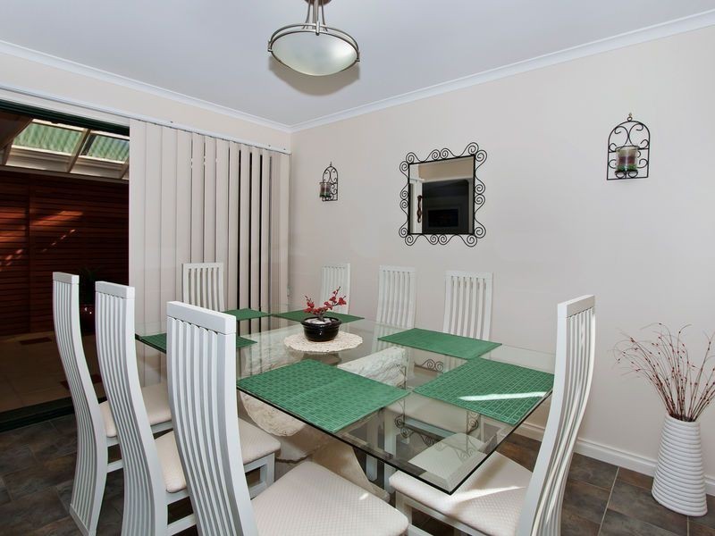 14 Cromer Court, Greenwith SA 5125