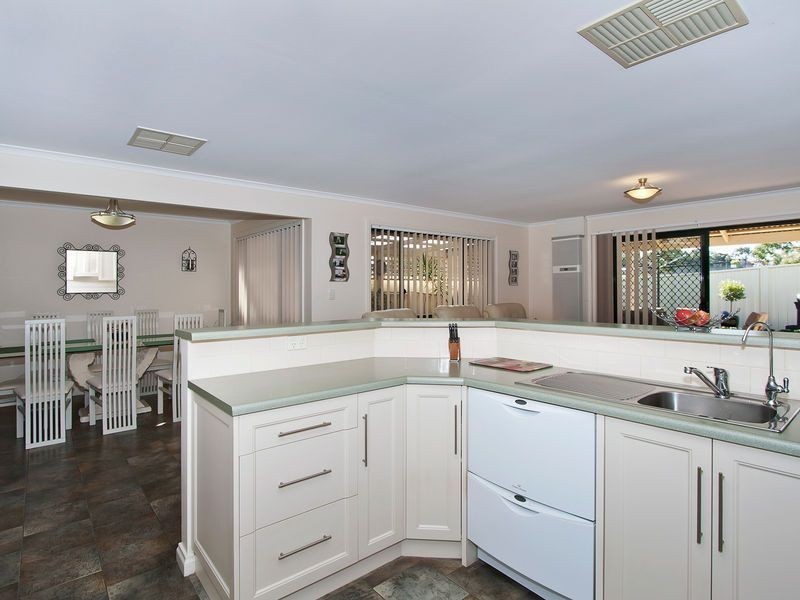 14 Cromer Court, Greenwith SA 5125