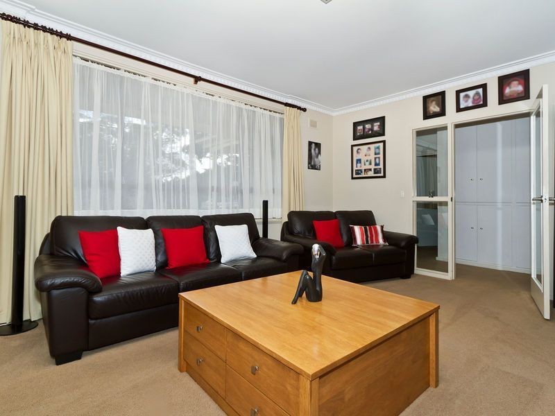 29 Nunyah Drive, Banksia Park SA 5091