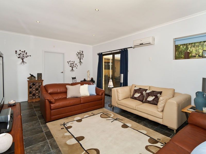 29 Nunyah Drive, Banksia Park SA 5091