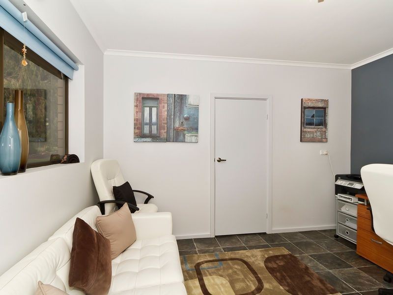 29 Nunyah Drive, Banksia Park SA 5091