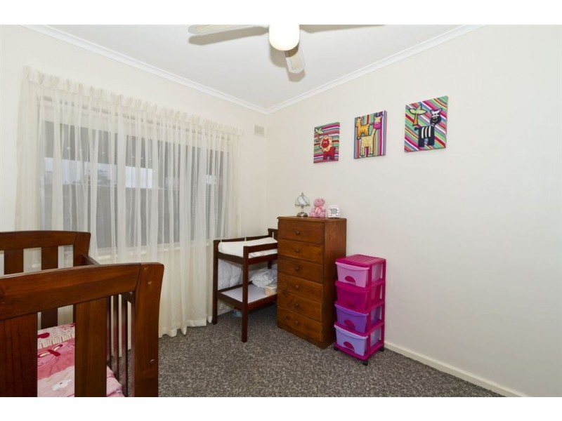 34 Todd Road, Para Hills SA 5096