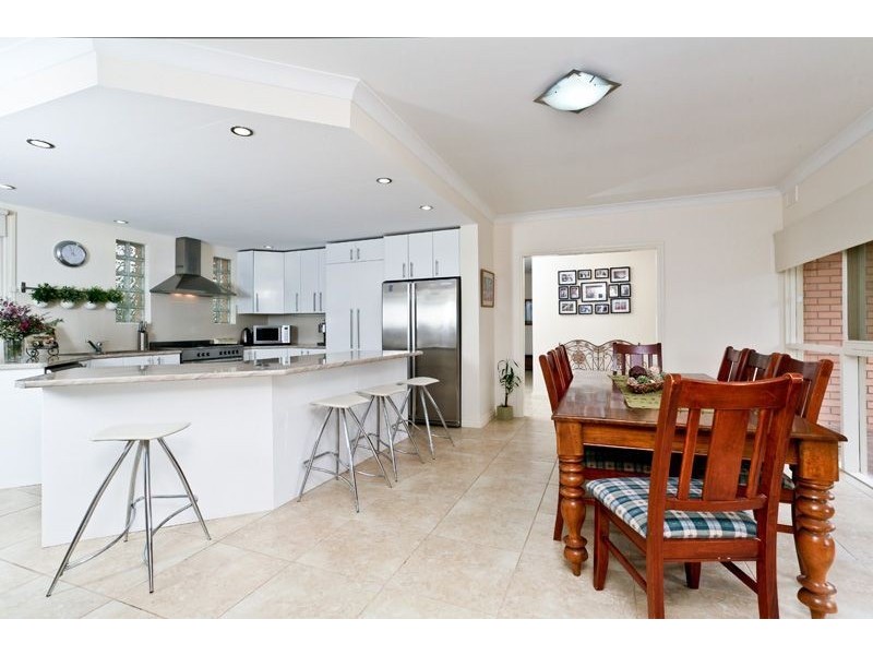 29 Finsterwald Way, Fairview Park SA 5126