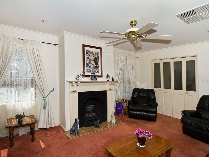 31 Farmer Street, Gulfview Heights SA 5096