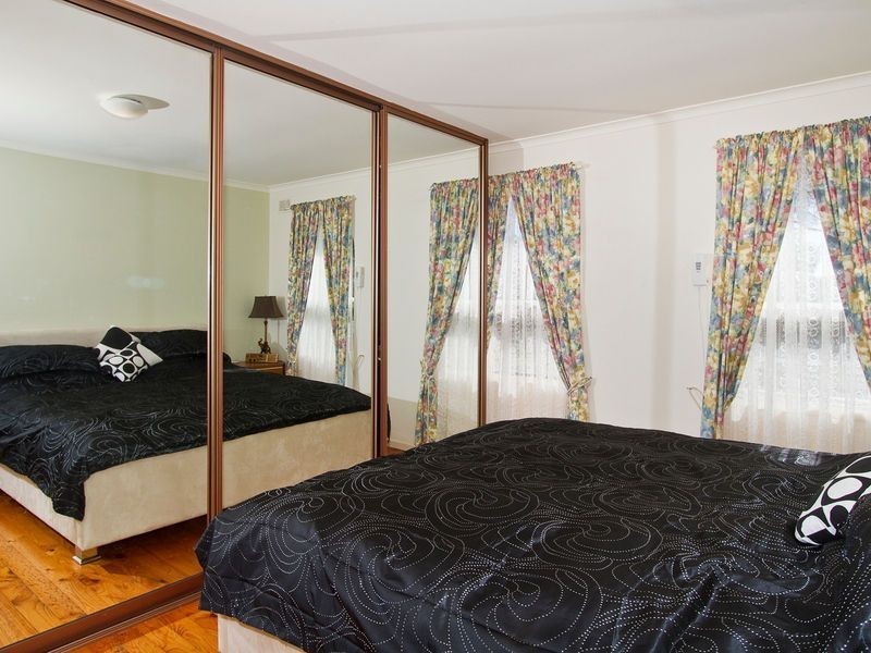 31 Farmer Street, Gulfview Heights SA 5096