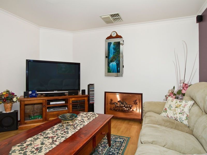 13 Chisholm Court, Golden Grove SA 5125