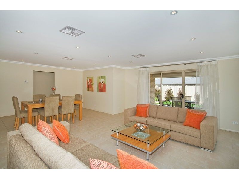 40 Captain Robertson Way, Golden Grove SA 5125