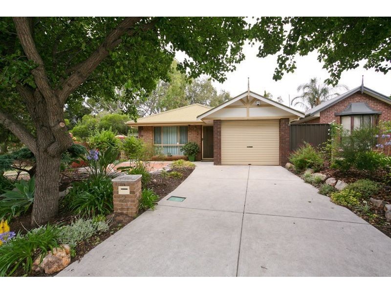 2 Shackleton Court, Greenwith SA 5125