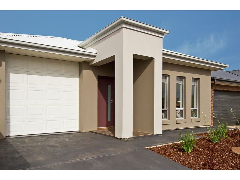 24 Tuscan Road, Golden Grove SA 5125