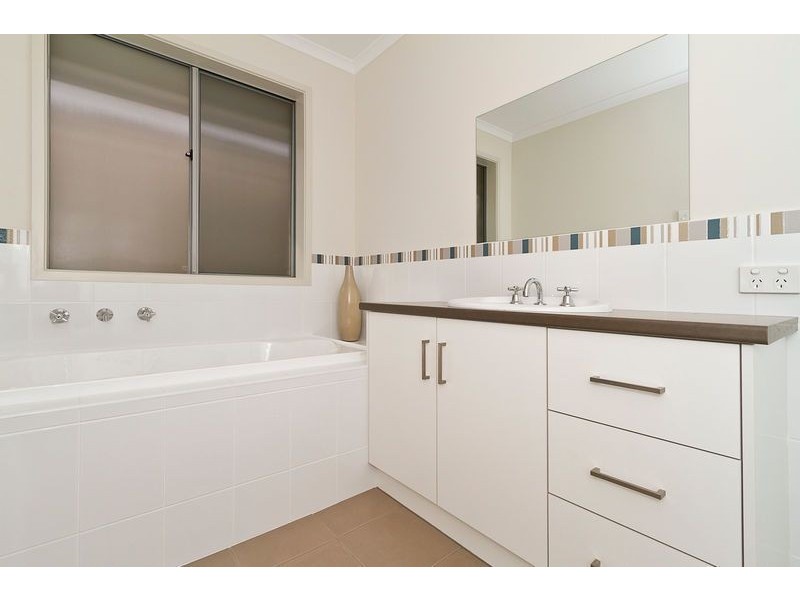 24 Tuscan Road, Golden Grove SA 5125