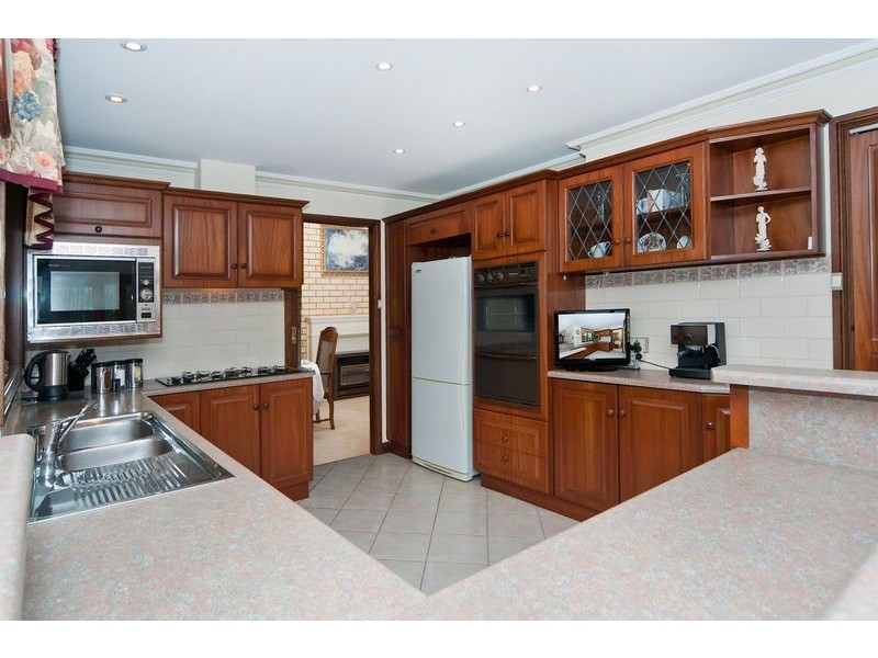 4 Swan Court, Modbury Heights SA 5092