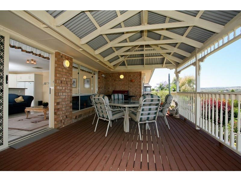 45 Thornton Drive, Greenwith SA 5125