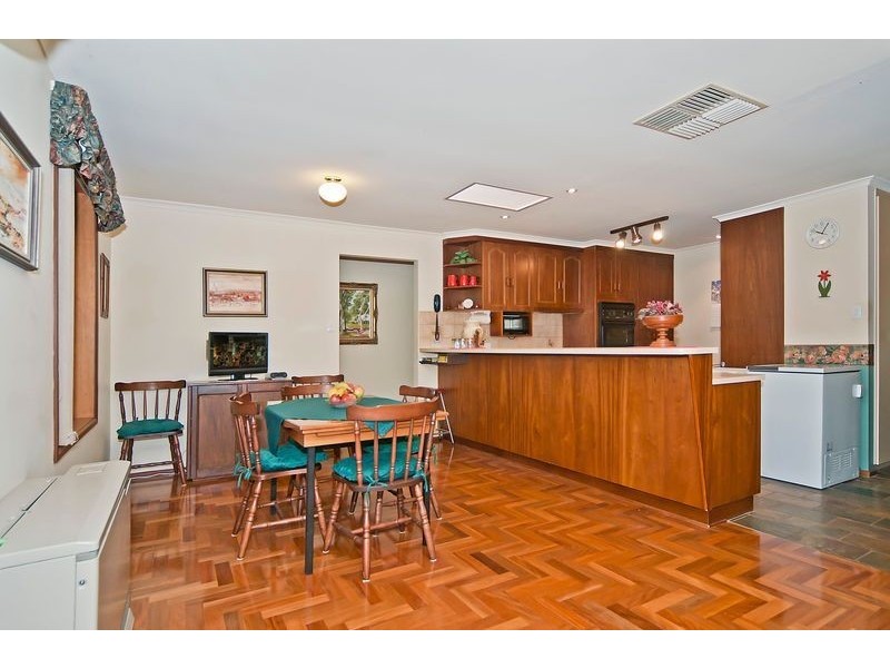 28 Burford Crescent, Redwood Park SA 5097