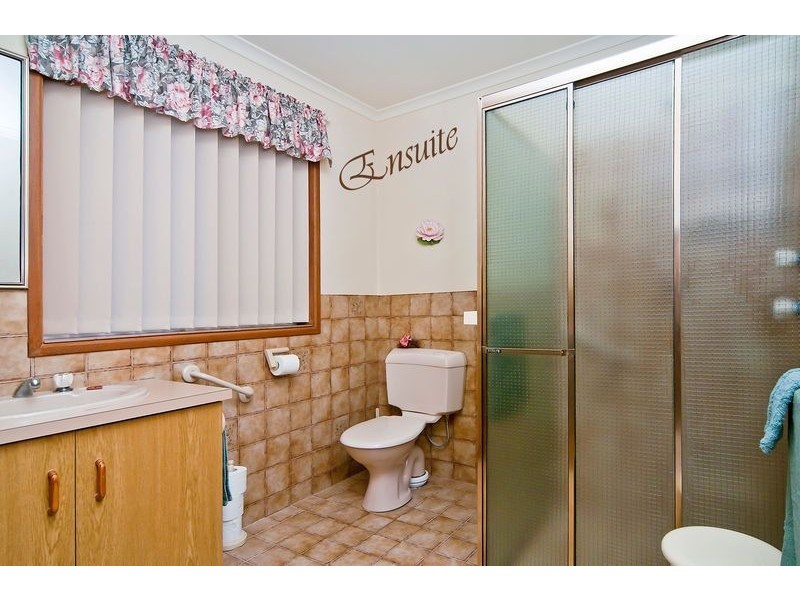 28 Burford Crescent, Redwood Park SA 5097