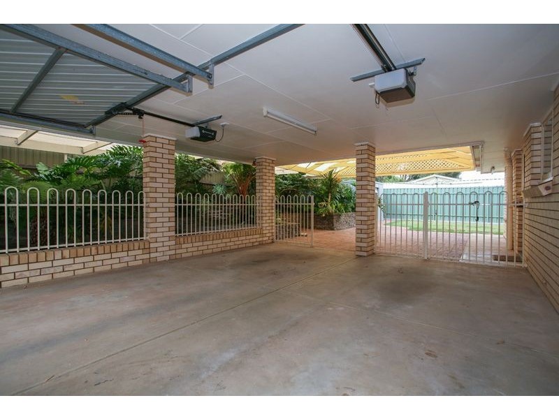 33 Hoylake Crescent, Fairview Park SA 5126